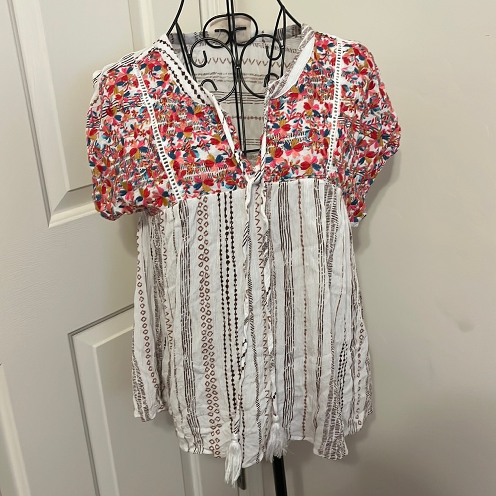 New Anthropologie Savanna Jane Boho Embroidered Floral Flower Top Blouse S
